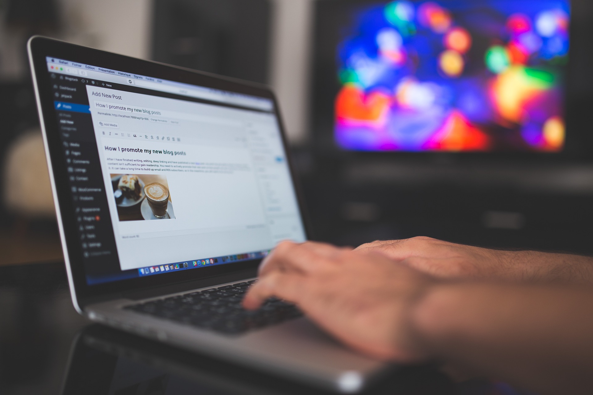 Informatikai referenciák: miért nem elég egy „szép weboldal” vagy egy AI-generált megoldás?